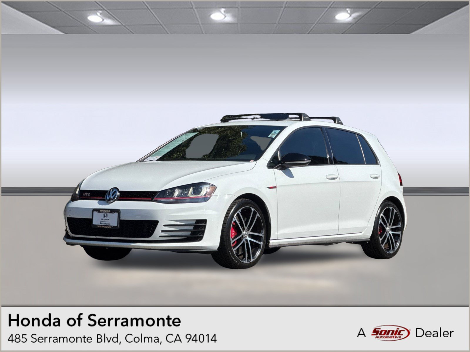 Used 2017 Volkswagen GTI Sport FWD image 1
