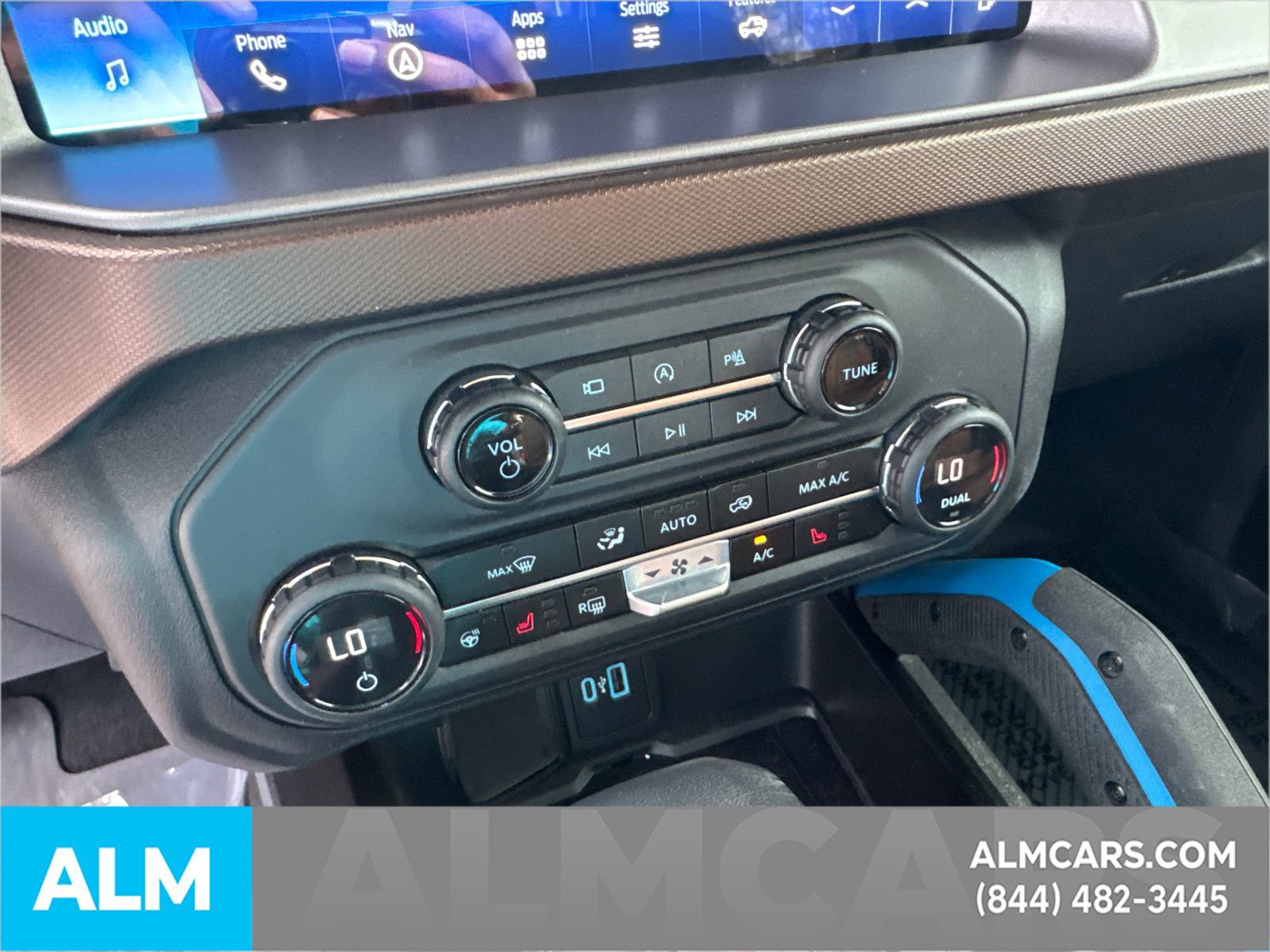 Used 2023 Ford Bronco Outer Banks image 32