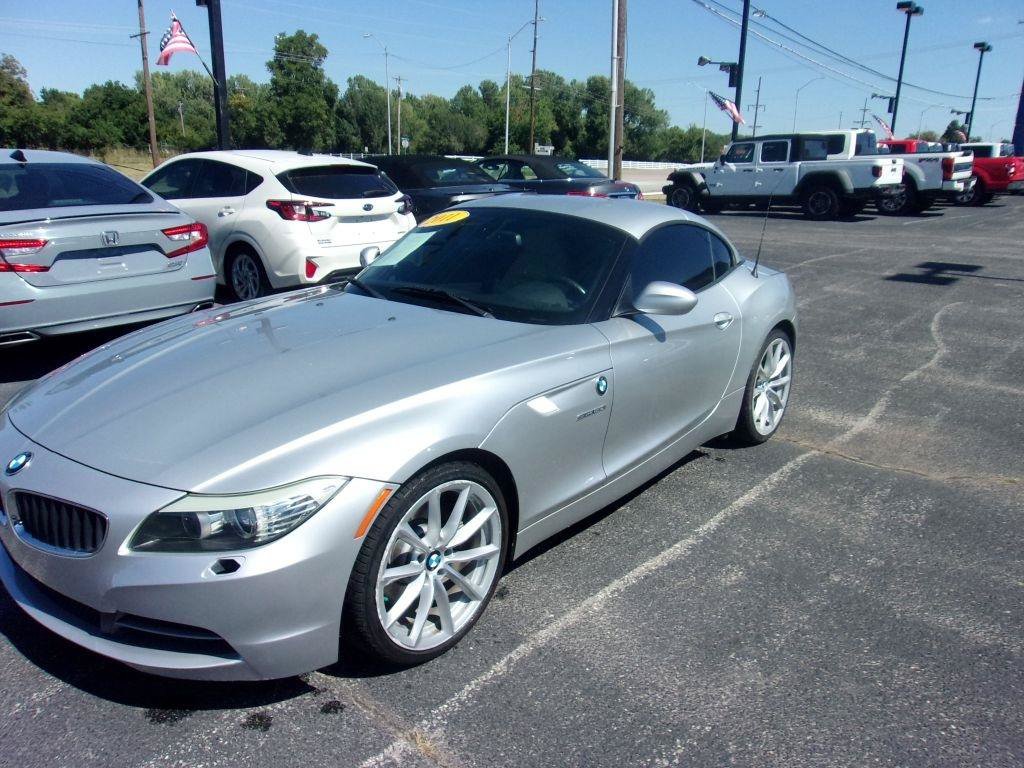 Used 2011 BMW Z4 sDrive30i RWD image 1
