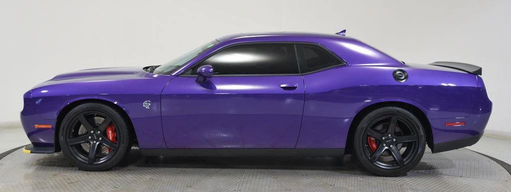 Used 2019 Dodge Challenger SRT Hellcat image 10
