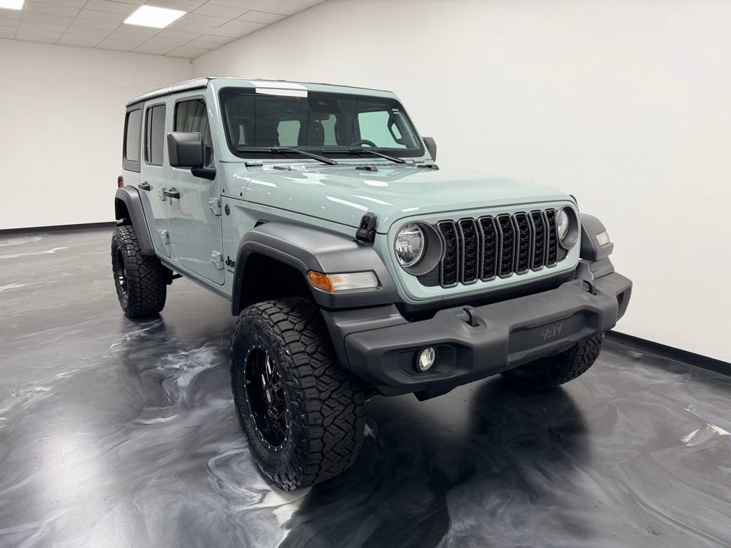 Used 2024 Jeep Wrangler Unlimited Sport AWD/4WD image 15