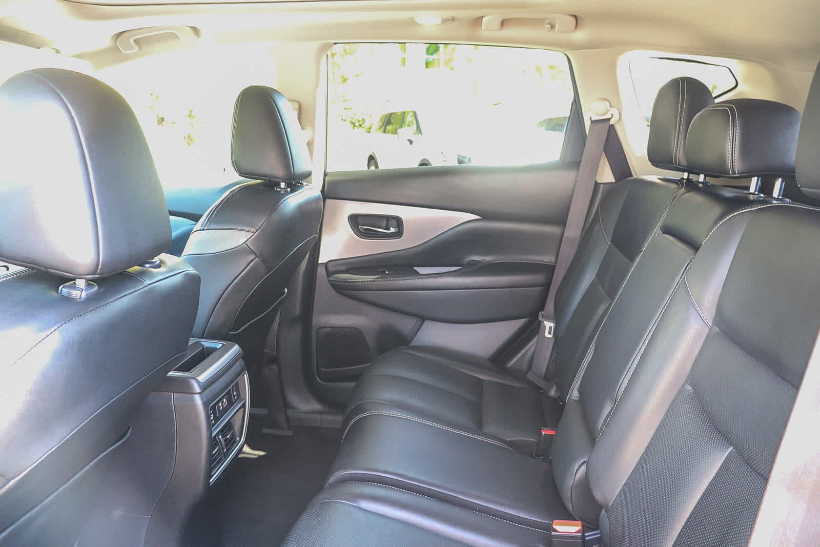 Used 2019 Nissan Murano SL w/ SL Technology Package FWD image 18
