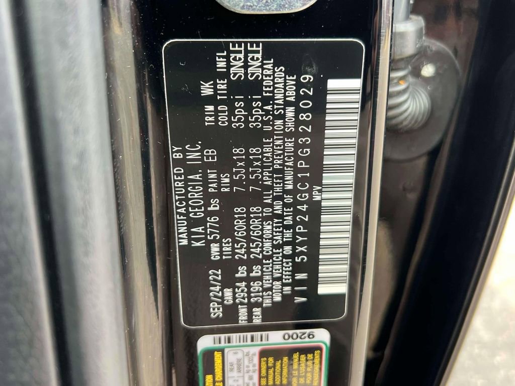 Used 2023 Kia Telluride LX FWD image 18