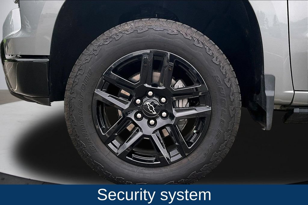 Used 2025 Chevrolet Silverado 1500 LT Trail Boss w/ Convenience Package II AWD/4WD image 36