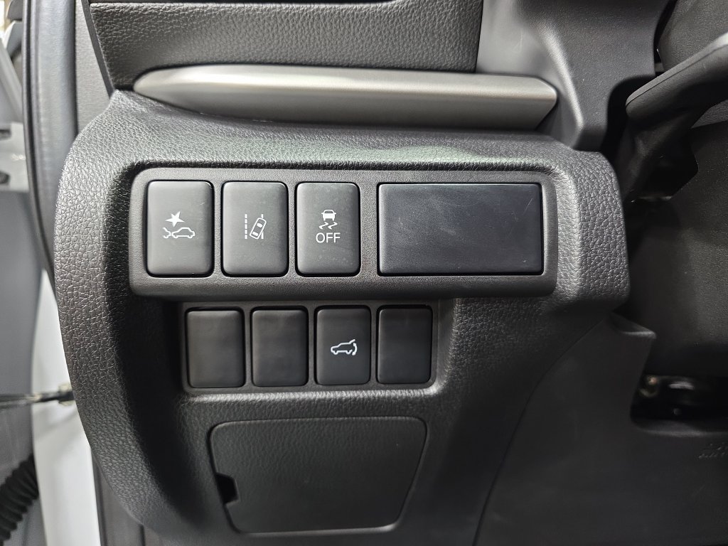 Used 2024 Mitsubishi Eclipse Cross SE AWD/4WD image 27