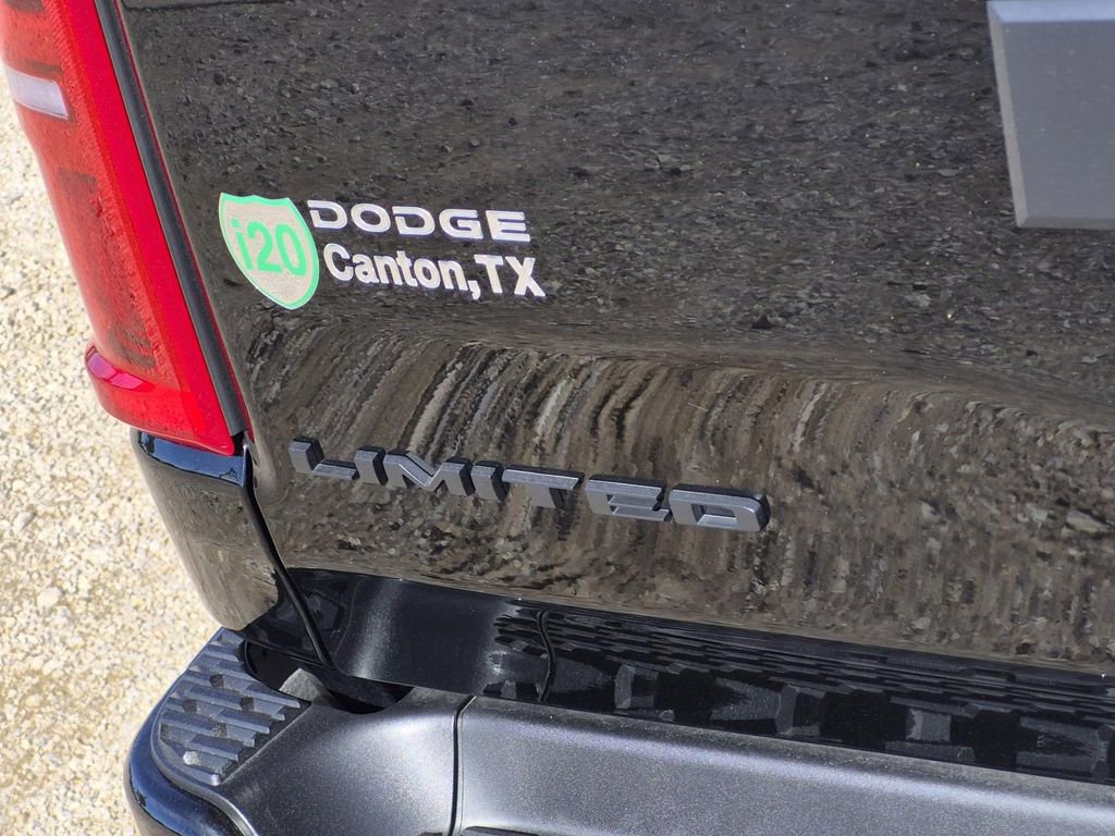 New 2025 RAM 1500 Limited image 10