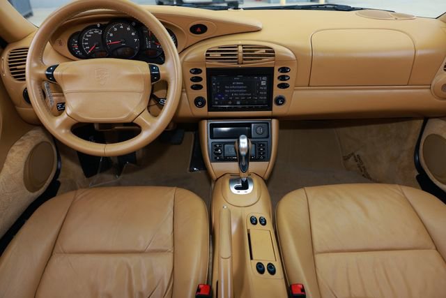 Used 2001 Porsche 911 Carrera 4 AWD/4WD image 25