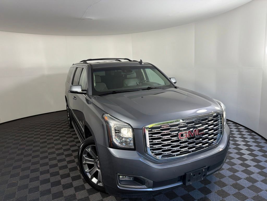 Used 2018 GMC Yukon XL Denali w/ Open Road Package AWD/4WD image 2