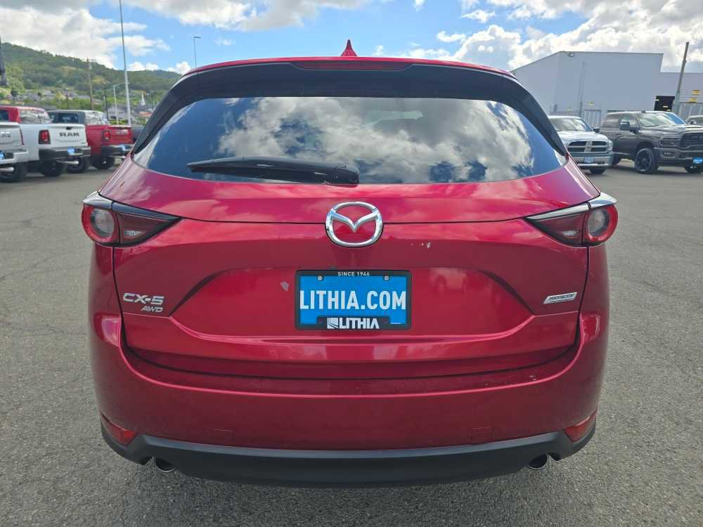 Used 2018 MAZDA CX-5 Touring w/ Preferred Equipment Package AWD/4WD image 4