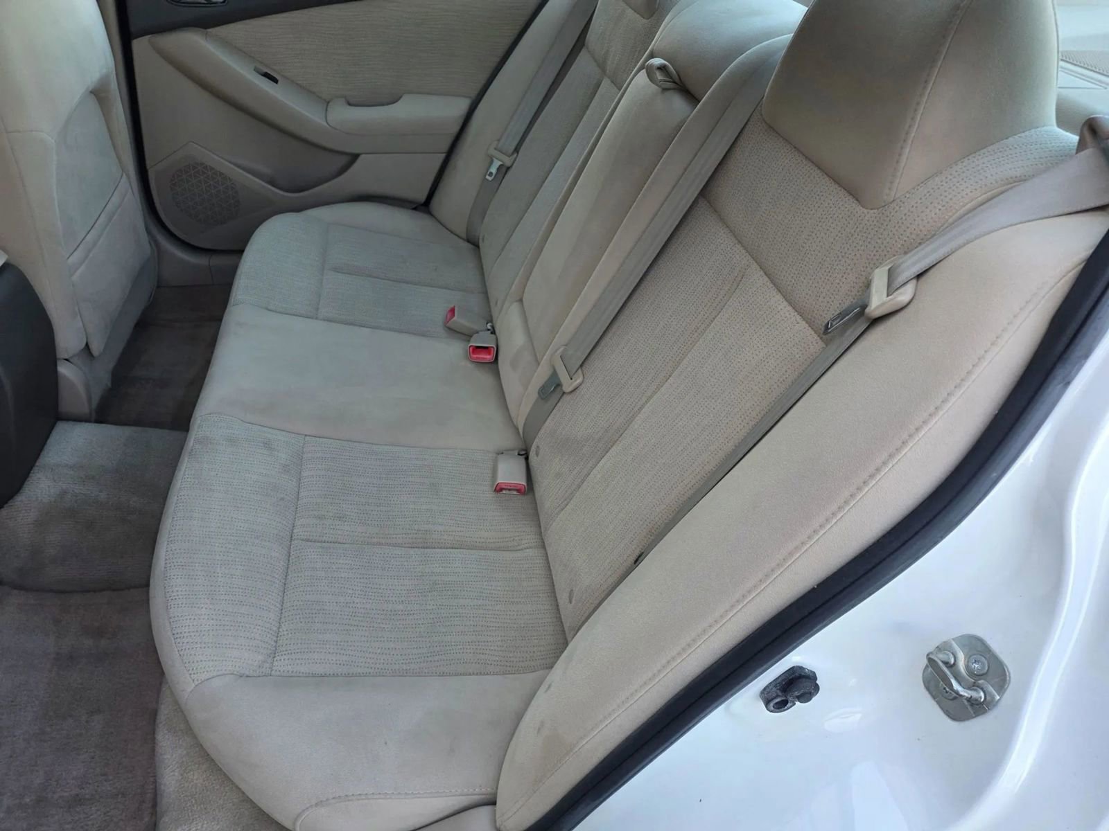 Used 2011 Nissan Altima 2.5 S image 10