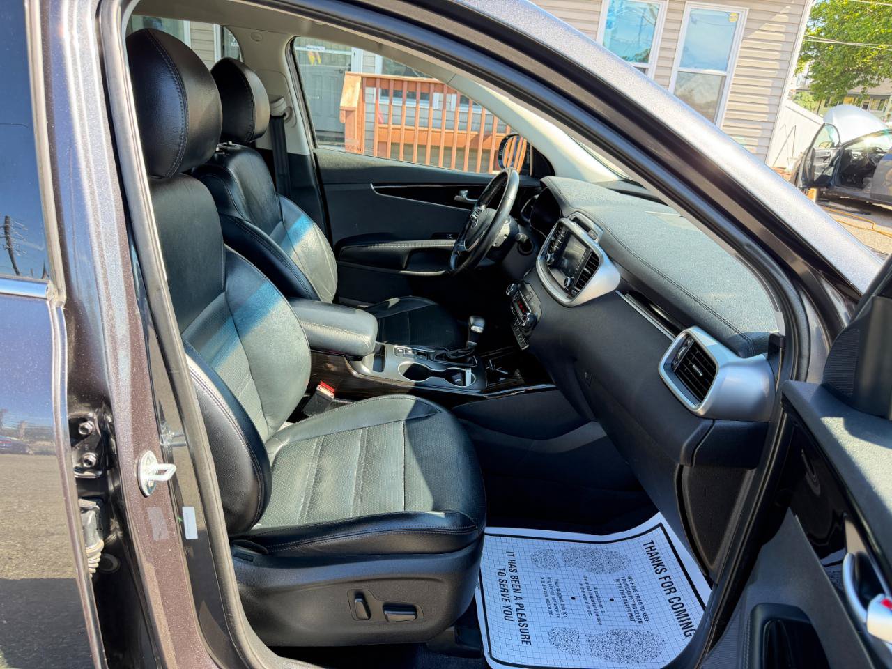 Used 2019 Kia Sorento EX AWD/4WD image 49