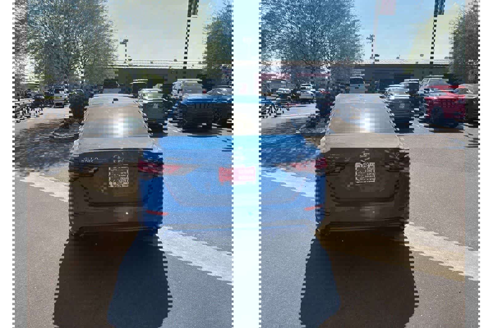 Used 2023 Nissan Sentra SV image 8