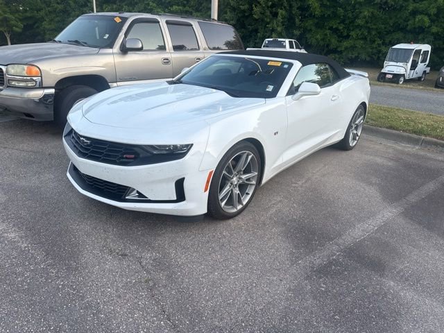 Used 2021 Chevrolet Camaro LT w/ RS Package RWD image 11