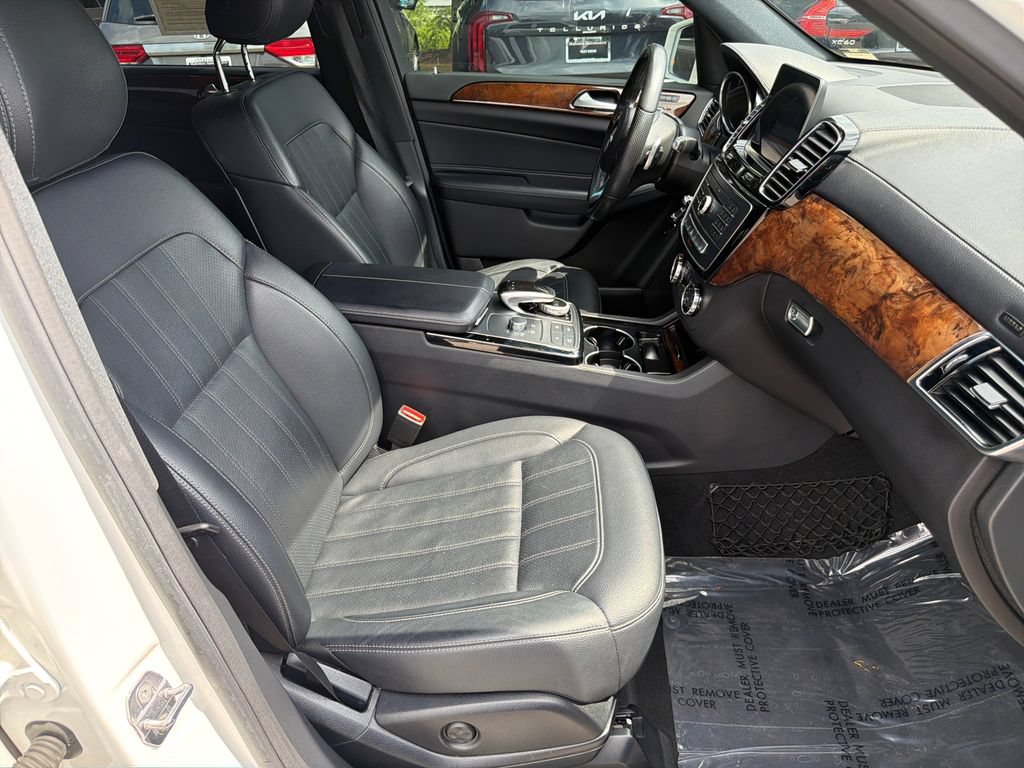 Used 2019 Mercedes-Benz GLS 450 4MATIC image 13