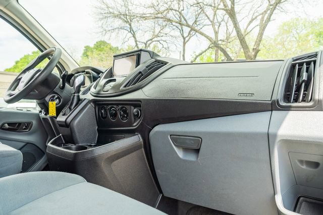 Used 2015 Ford Transit 350 XLT image 40