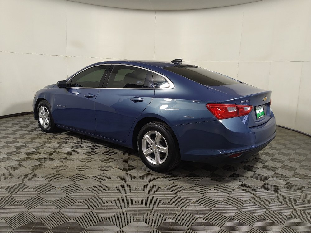 Used 2025 Chevrolet Malibu LS FWD image 3