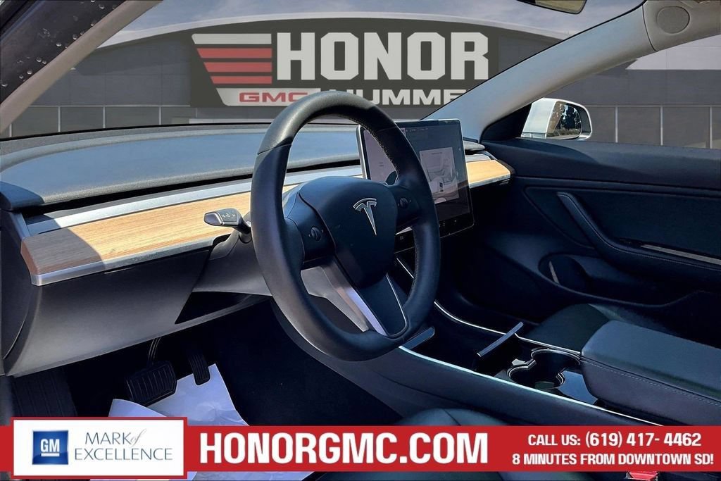 Used 2019 Tesla Model 3 Standard Range RWD image 16