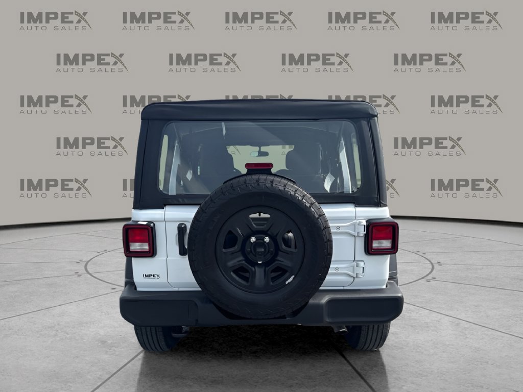 Used 2025 Jeep Wrangler Unlimited Sport AWD/4WD image 4