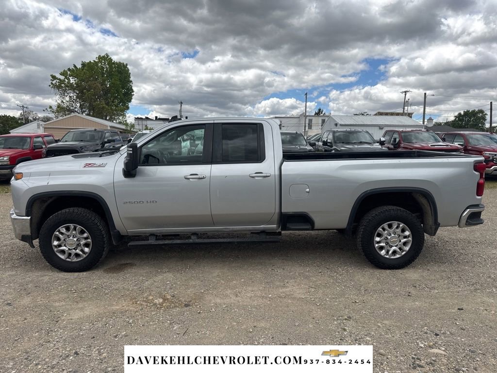 Used 2021 Chevrolet Silverado 2500 LT w/ Convenience Package AWD/4WD image 4