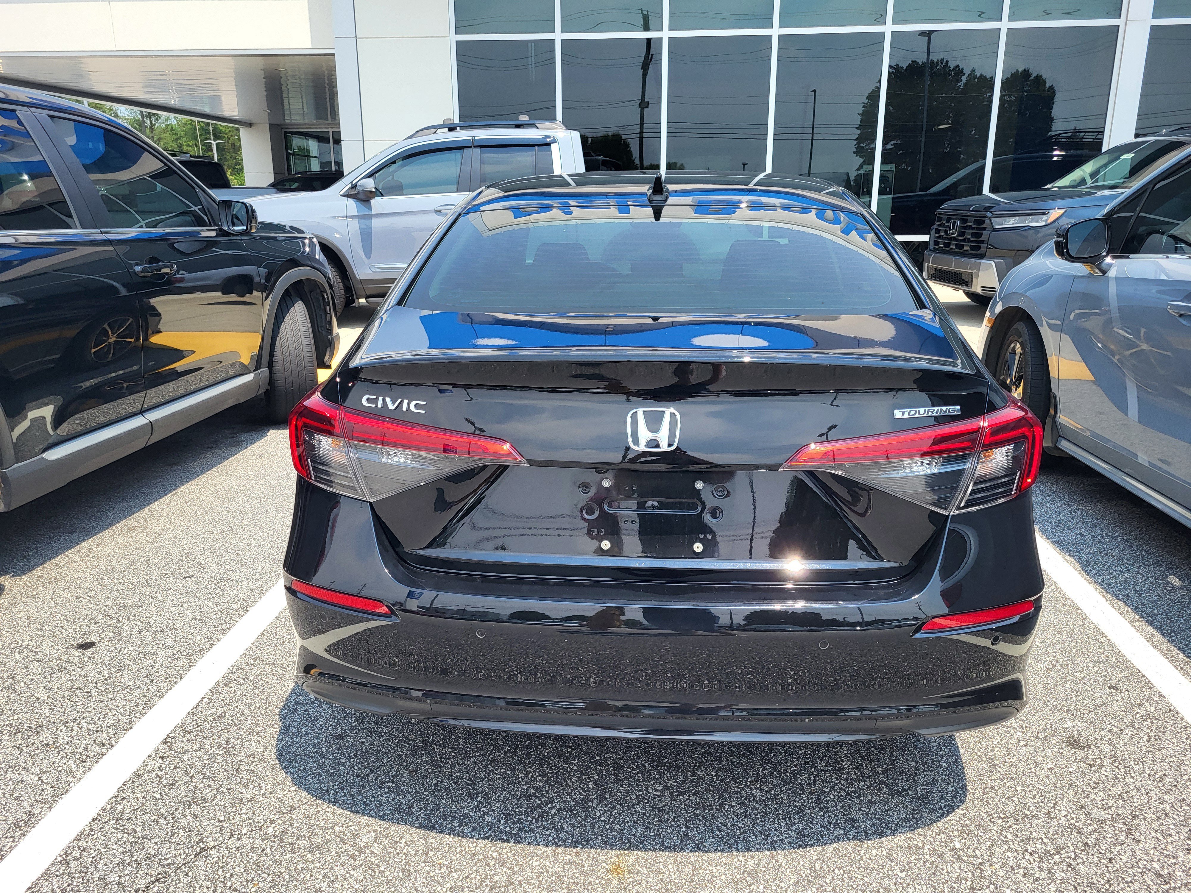 Certified 2024 Honda Civic Touring image 5