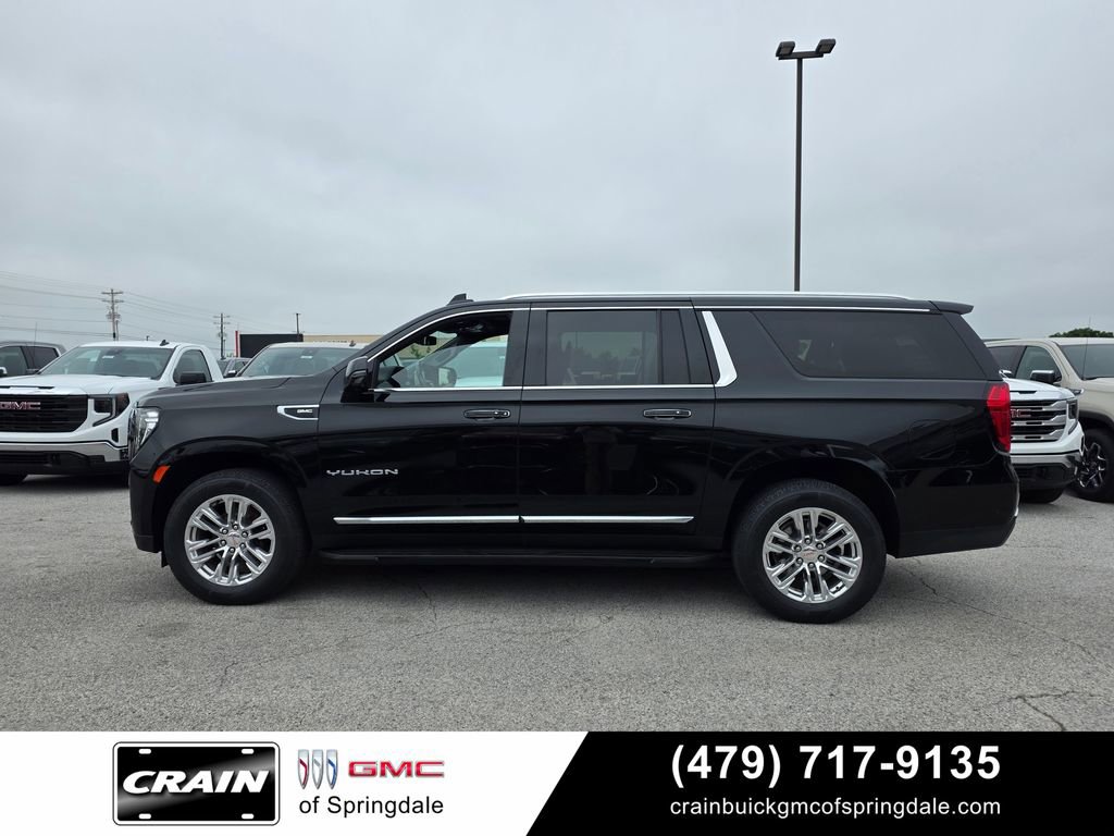 Used 2022 GMC Yukon XL SLT w/ SLT Premium Package AWD/4WD image 4