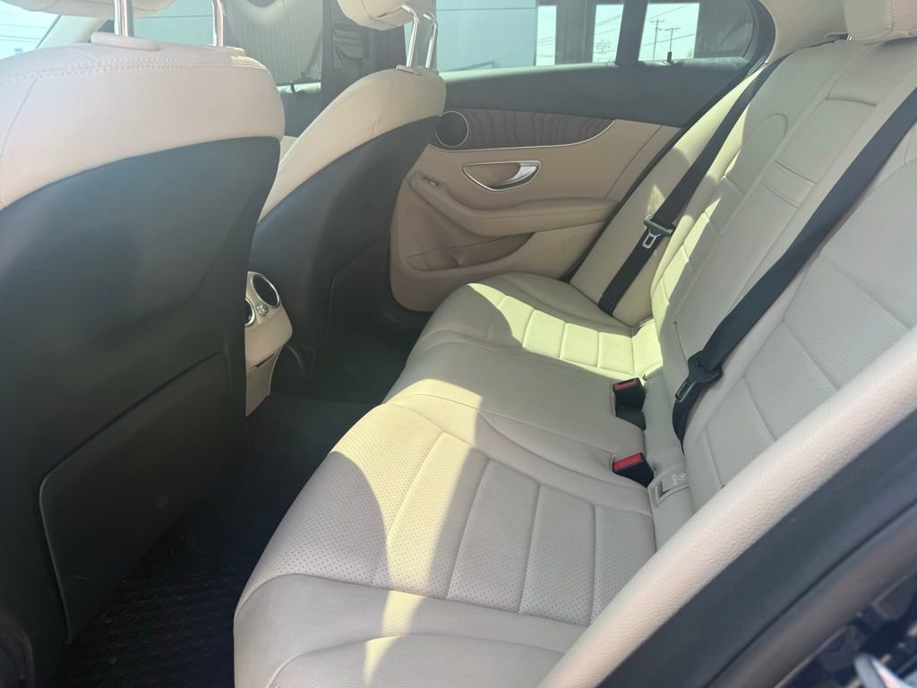 Used 2018 Mercedes-Benz C 300 Sedan image 14