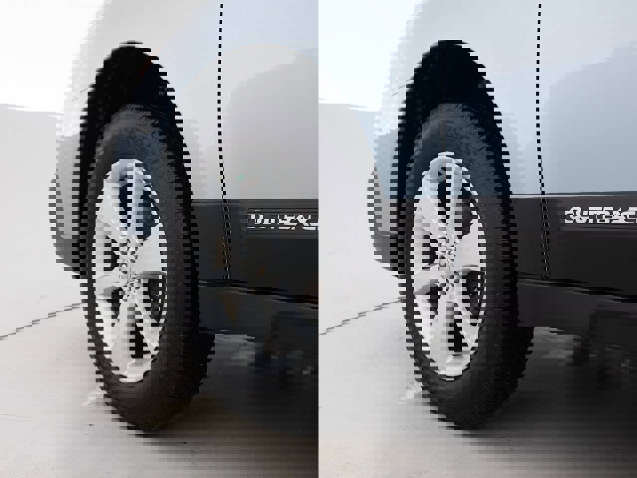 Used 2014 Subaru Outback 2.5i Premium image 17