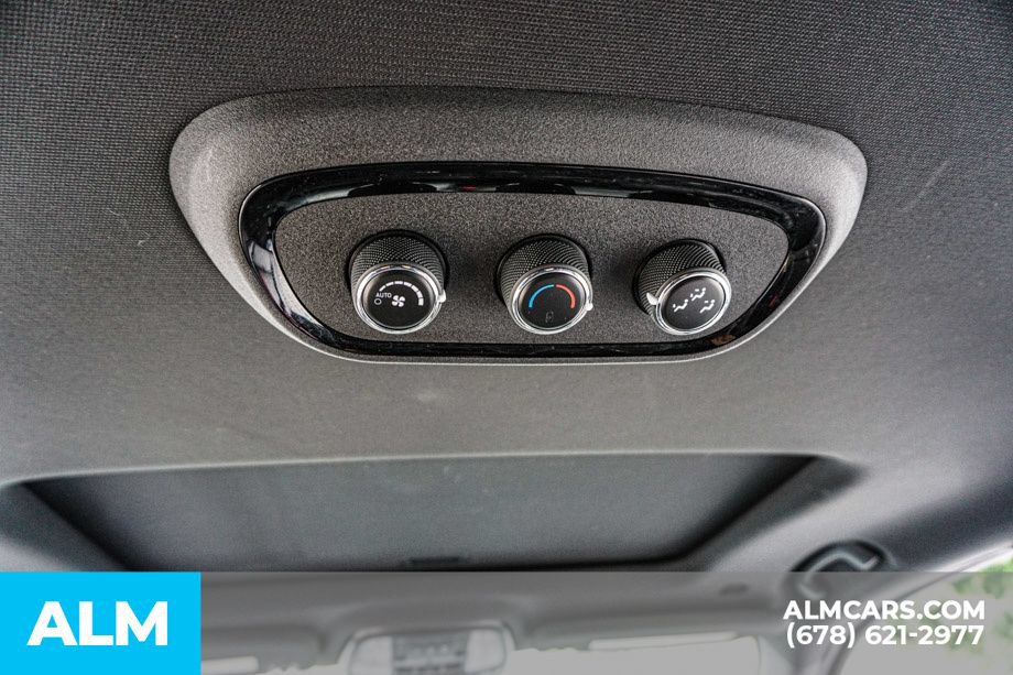 Used 2023 Dodge Durango GT AWD/4WD image 34
