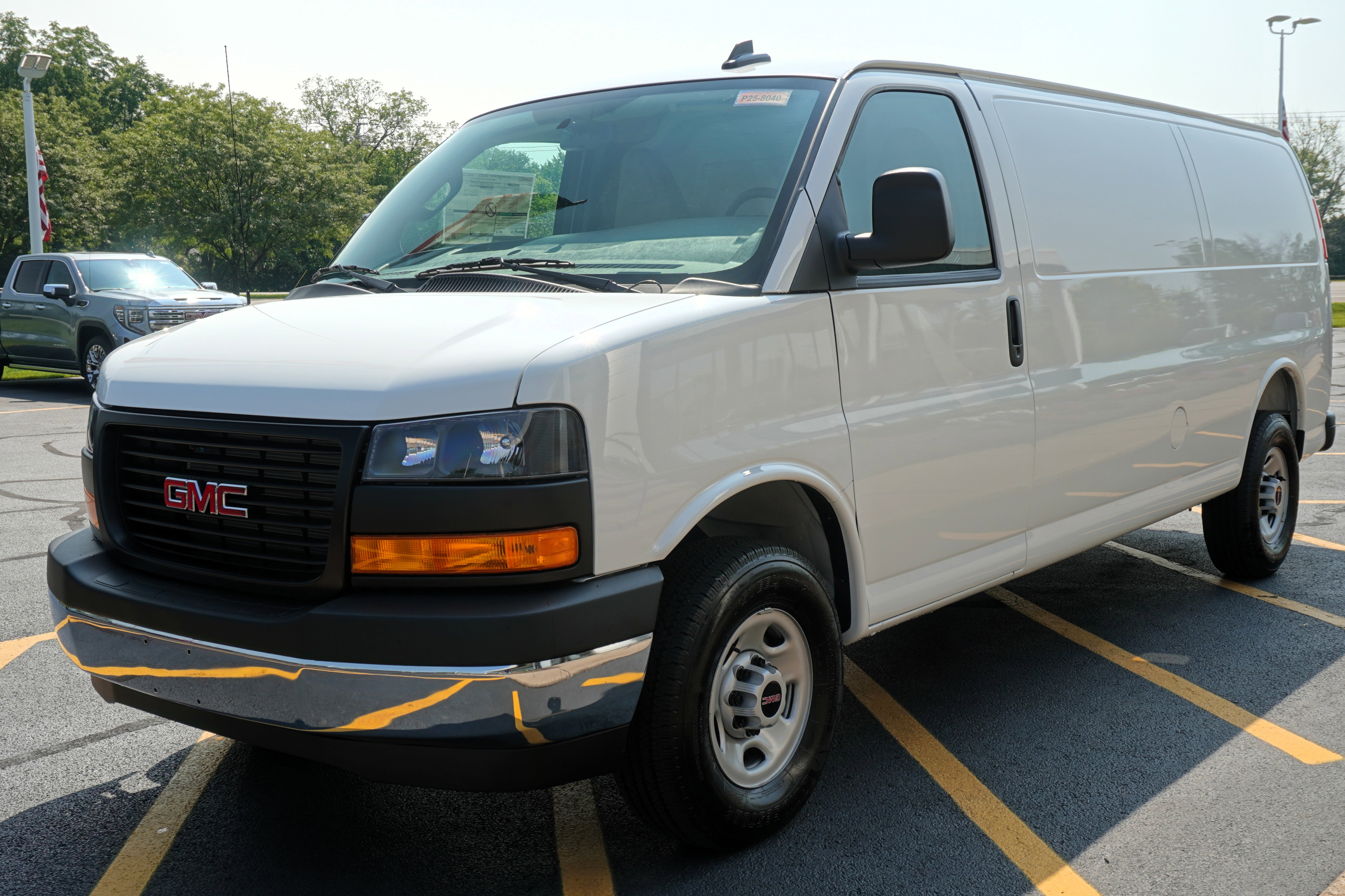 New 2025 GMC Savana 3500 Extended w/ Driver Convenience Package image 3