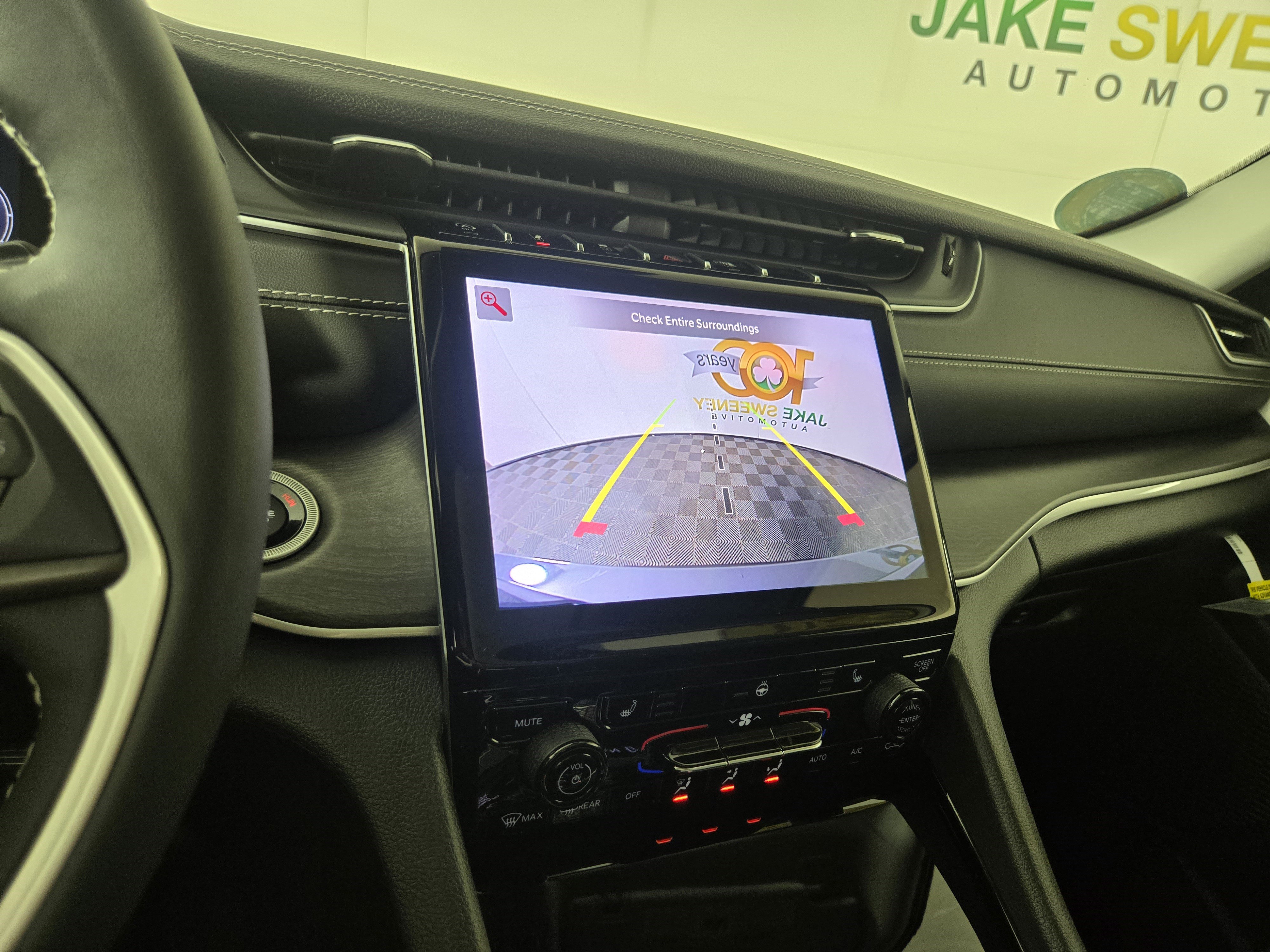 Certified 2023 Jeep Grand Cherokee L Limited w/ Trailer Tow Group (B) image 22