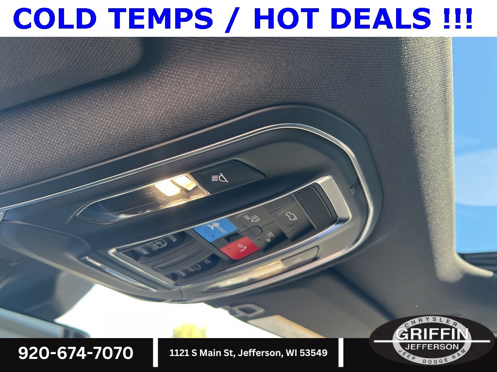 New 2025 Jeep Grand Cherokee Altitude image 25