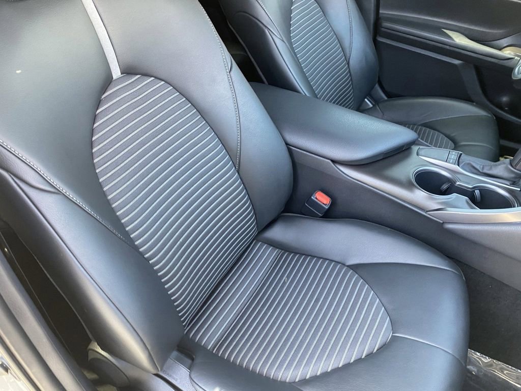 Certified 2022 Toyota Camry SE w/ Carpet Mat Package (TMS) FWD image 16