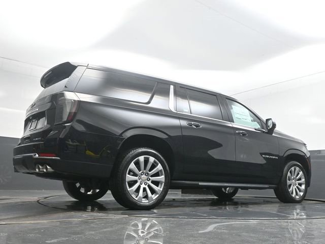 New 2026 Chevrolet Suburban Premier image 12