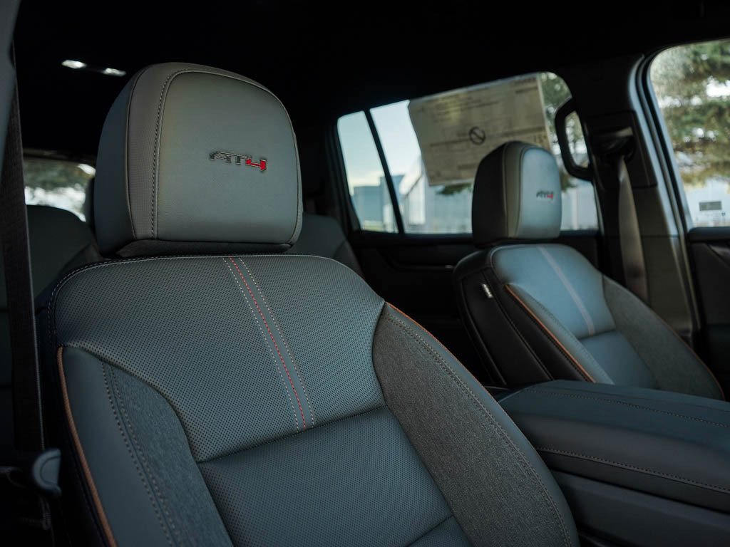 New 2025 GMC Acadia AT4 image 12