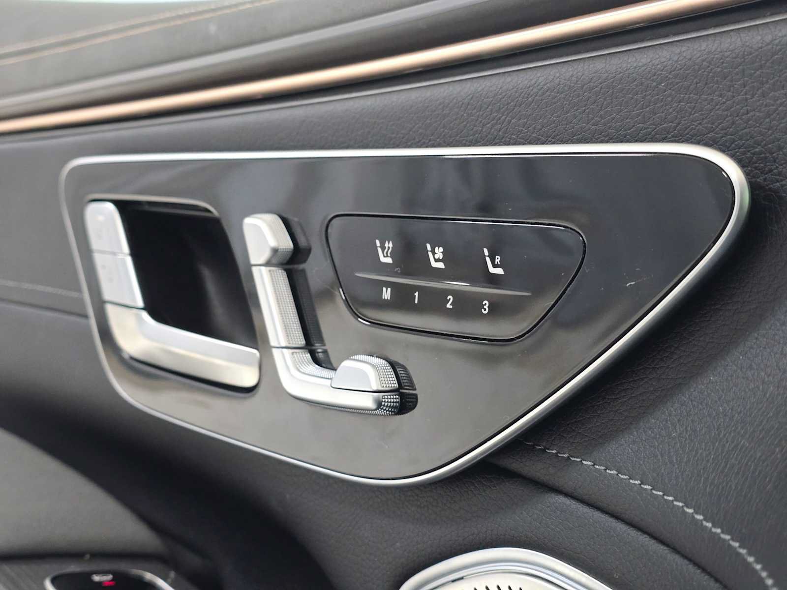 Used 2024 Mercedes-Benz EQS 450+ 4MATIC SUV image 23