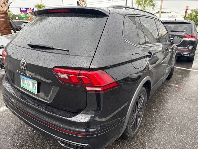 Used 2022 Volkswagen Tiguan SE R-Line FWD image 9