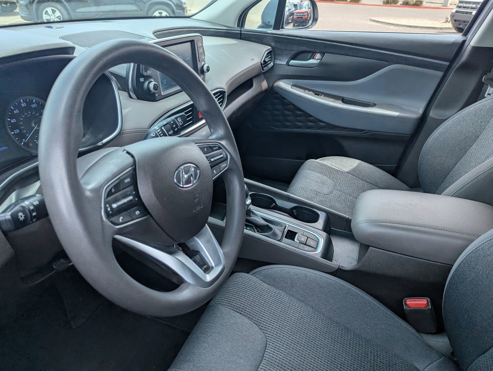 Used 2019 Hyundai Santa Fe SE FWD image 14