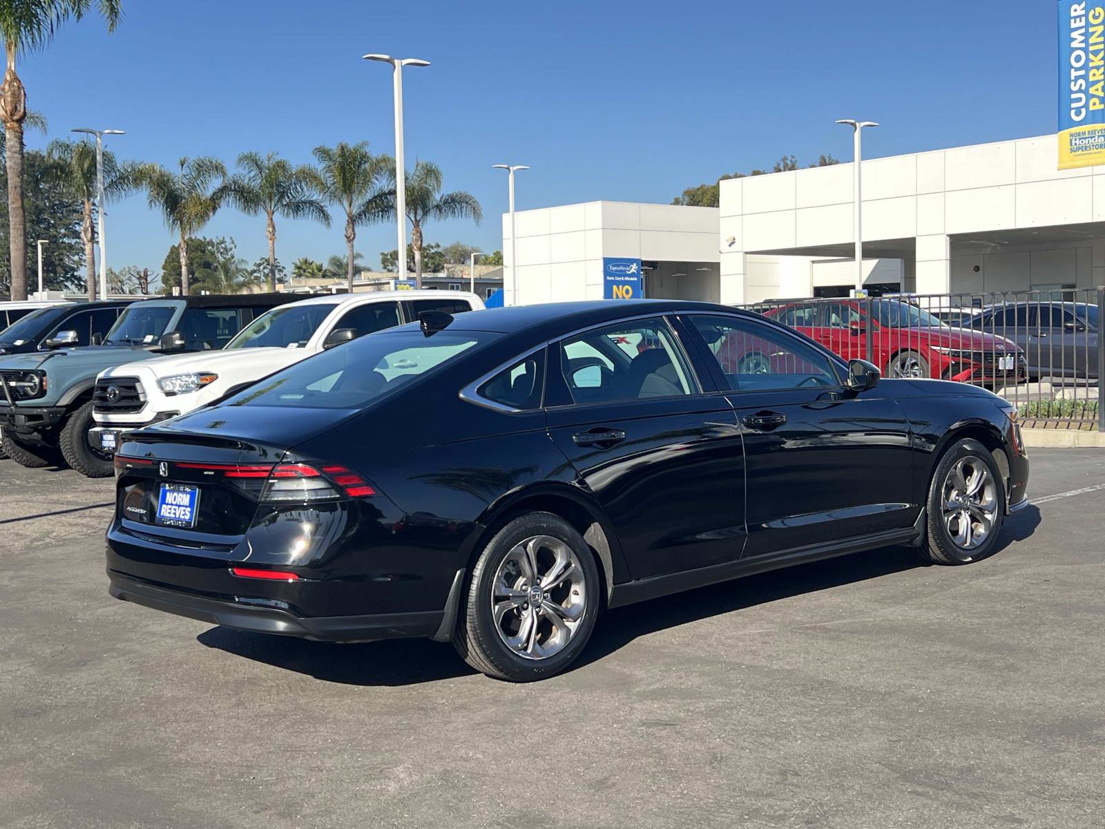 Certified 2023 Honda Accord EX image 24