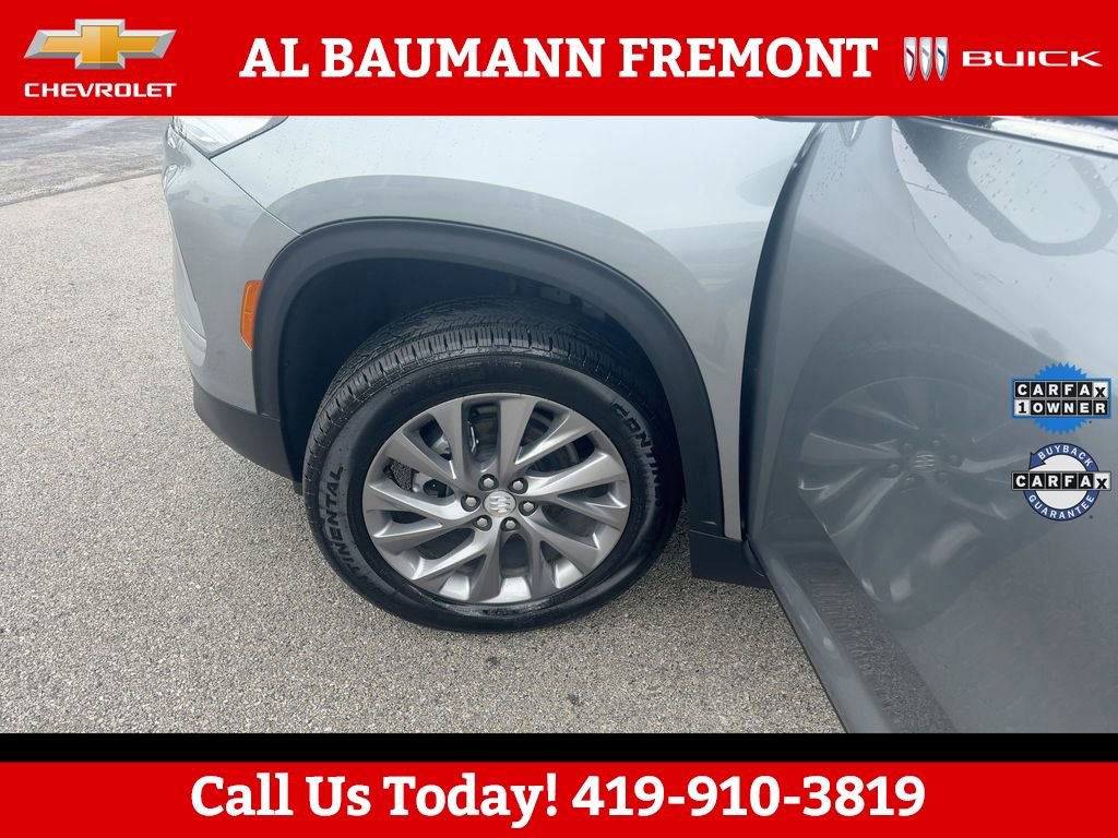 Used 2025 Buick Enclave Preferred image 27