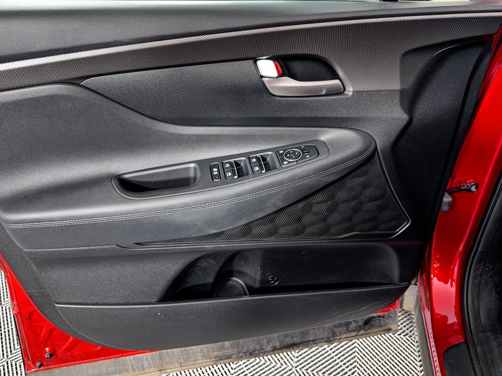Used 2019 Hyundai Santa Fe SEL FWD image 14