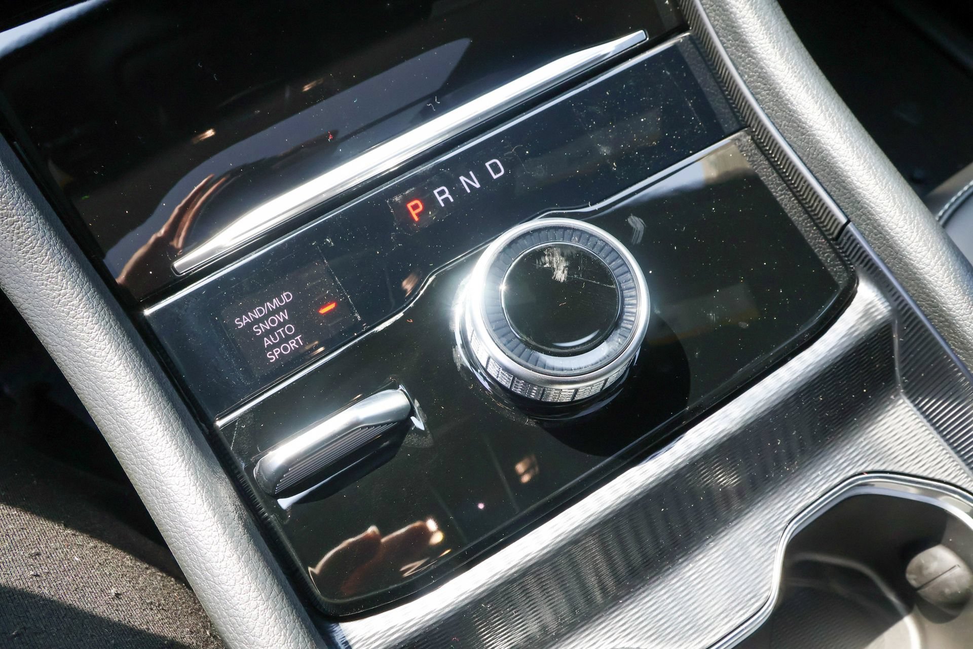 New 2027 Jeep Grand Cherokee Limited AWD/4WD image 22