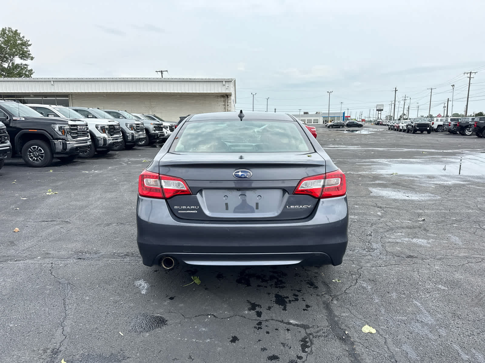 Used 2016 Subaru Legacy 2.5i Premium AWD/4WD image 4