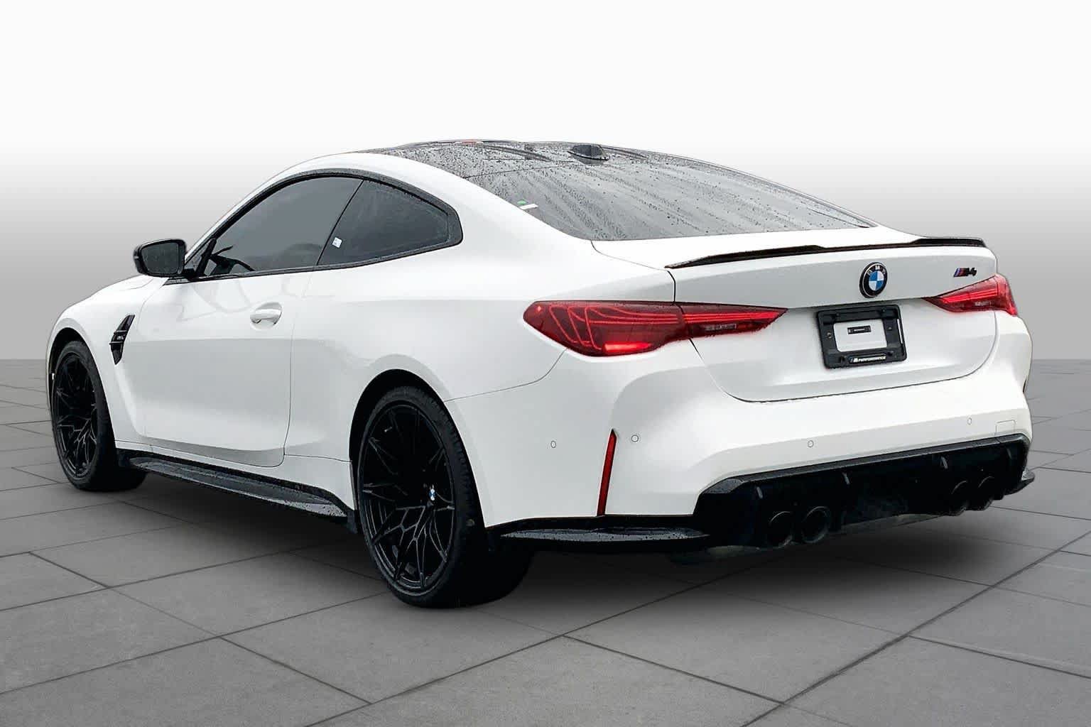 Used 2025 BMW M4 Coupe w/ Executive Package RWD image 12