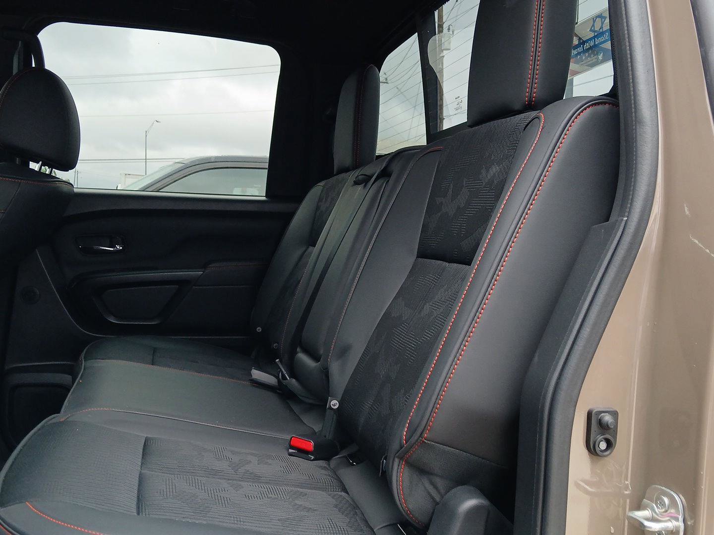 Used 2024 Nissan Titan PRO-4X w/ Pro-4x Utility Package AWD/4WD image 12