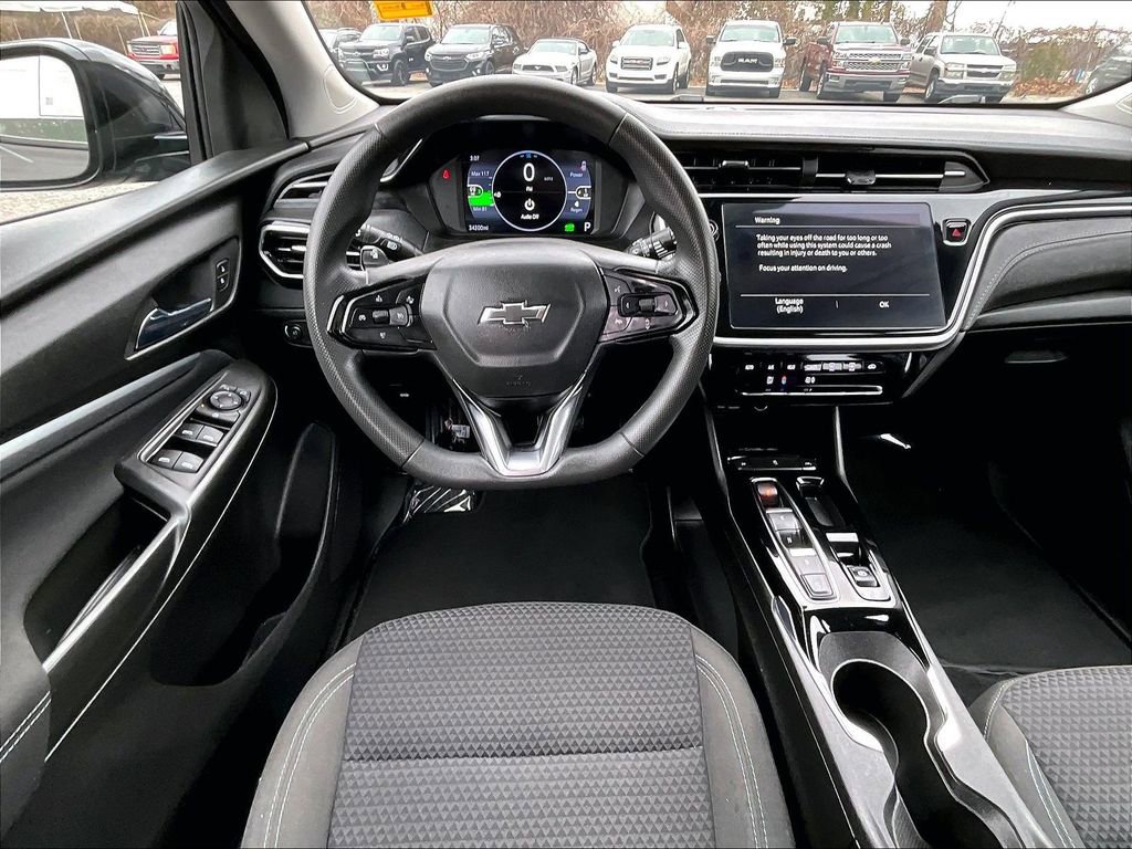 Certified 2023 Chevrolet Bolt EUV LT w/ Driver Confidence Package image 11