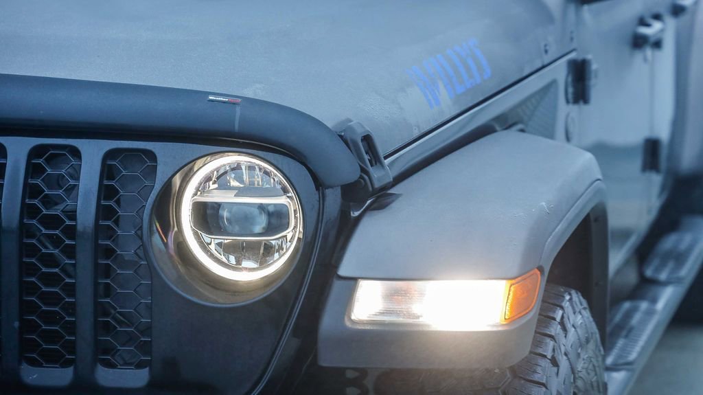 Certified 2021 Jeep Gladiator Willys image 5