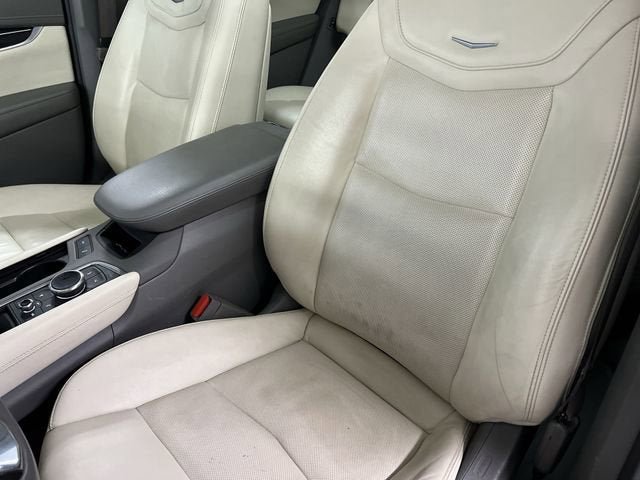 Used 2020 Cadillac XT6 Premium Luxury image 20