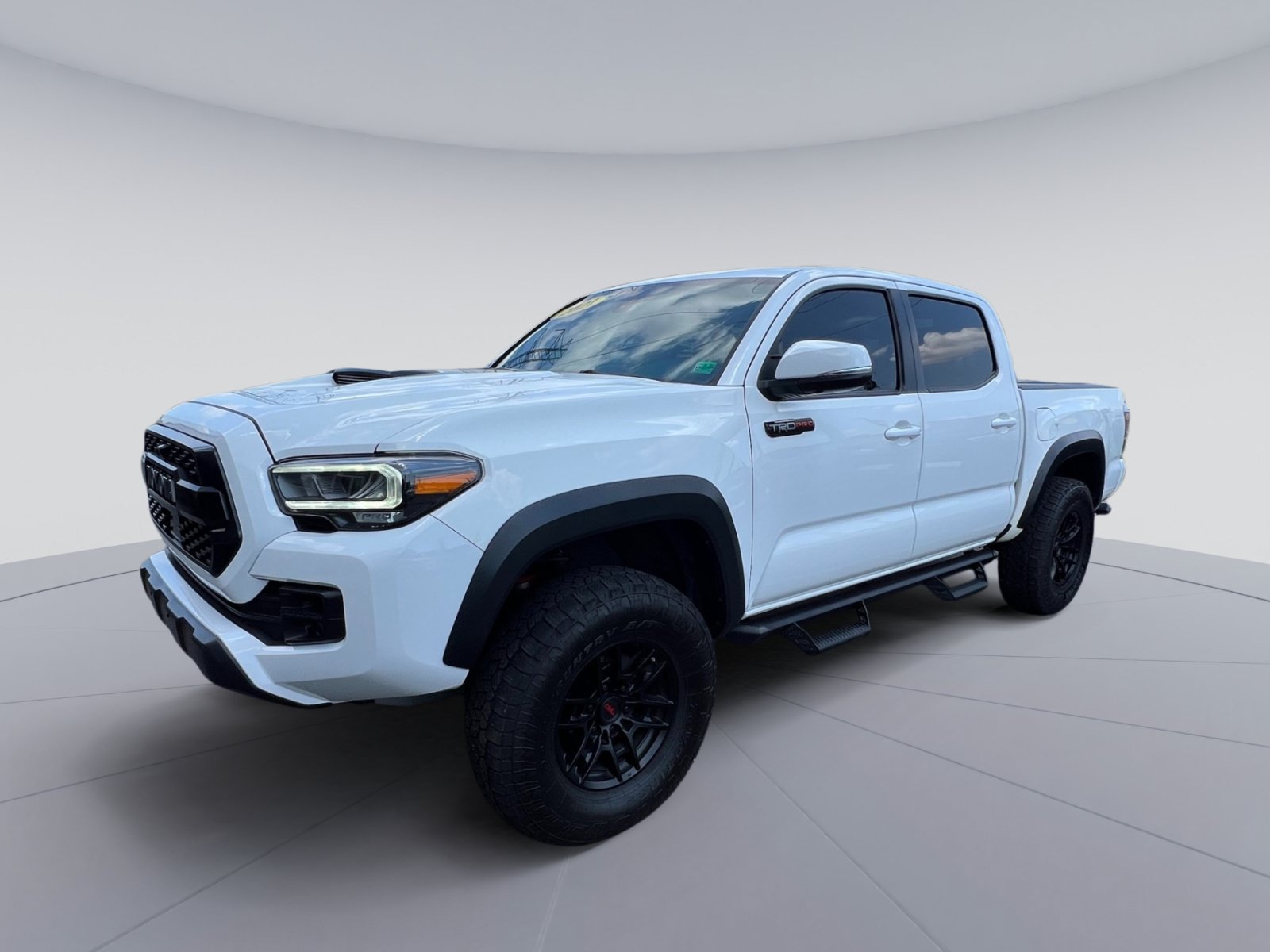 Used 2021 Toyota Tacoma TRD Pro AWD/4WD image 1