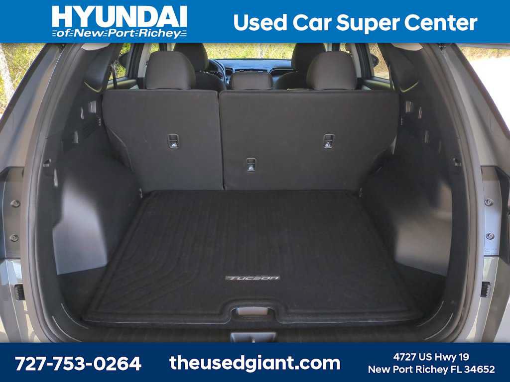 Certified 2024 Hyundai Tucson SEL FWD image 12