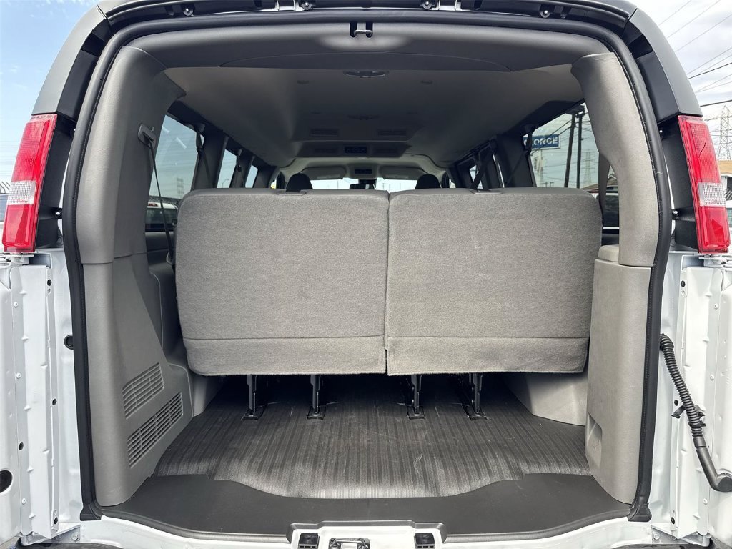 New 2026 Chevrolet Express 2500 LS RWD image 23